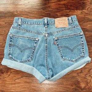 Vintage Levi’s Jean Shorts